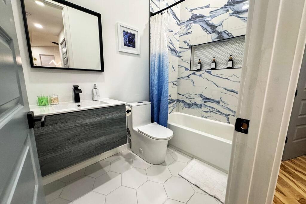The London Apartment Philadelphia Exterior photo